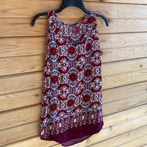Breezy Eddie Bauer Sleeveless Top. Multi-colored. Size M.